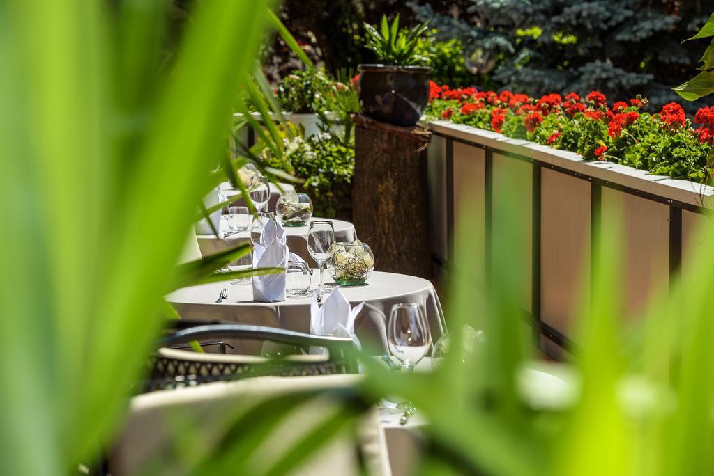 Hotel Lamm Naturns Εξωτερικό φωτογραφία