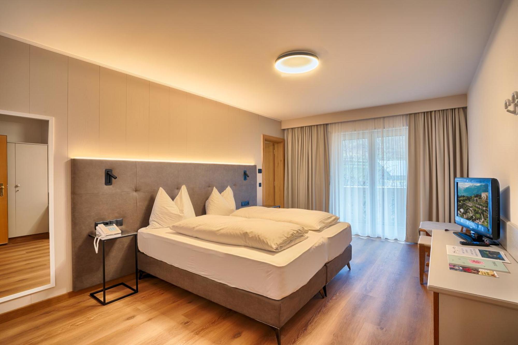 Hotel Lamm Naturns Εξωτερικό φωτογραφία