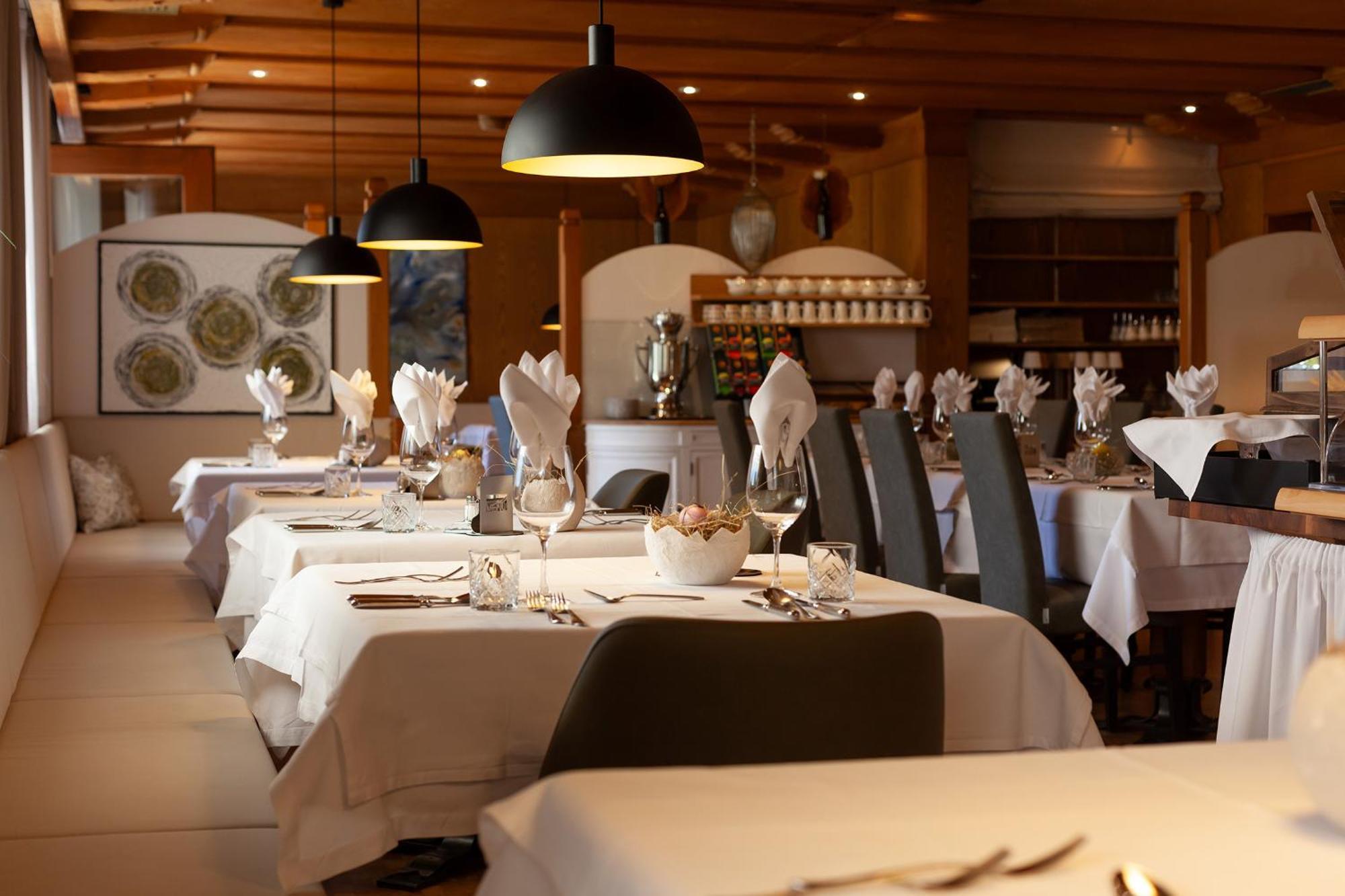 Hotel Lamm Naturns Εξωτερικό φωτογραφία