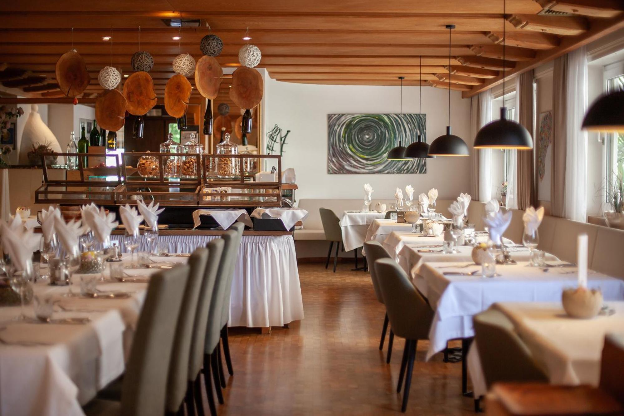 Hotel Lamm Naturns Εξωτερικό φωτογραφία