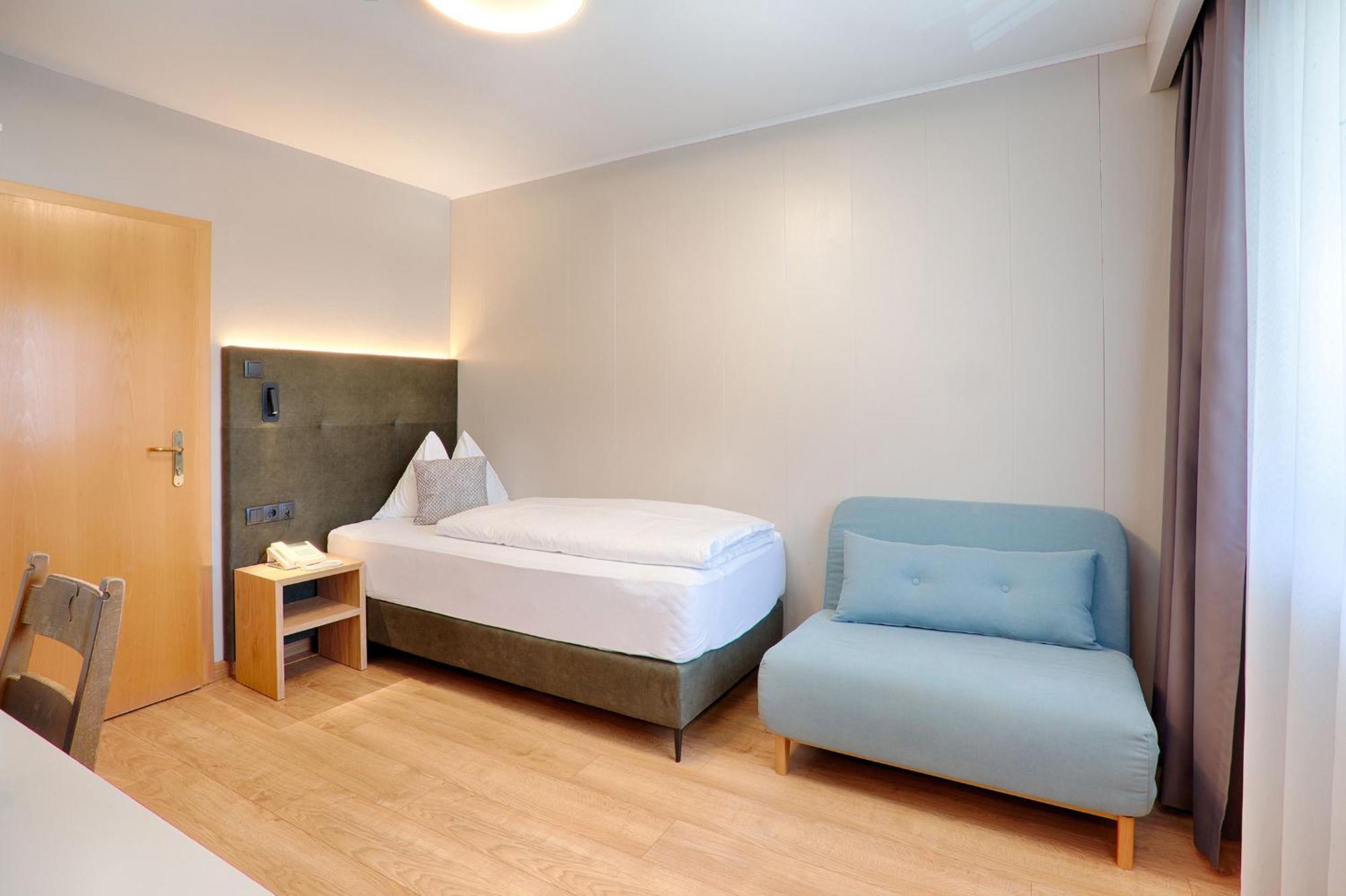 Hotel Lamm Naturns Εξωτερικό φωτογραφία
