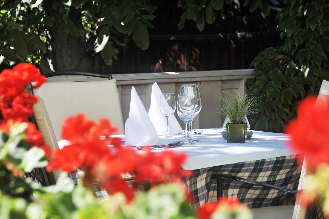Hotel Lamm Naturns Εξωτερικό φωτογραφία